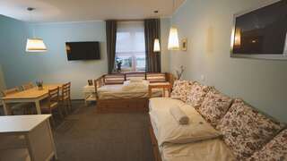 Отели типа «постель и завтрак» MCEW Studnia Плоцк Двухместный номер с 2 отдельными кроватями и душем-11